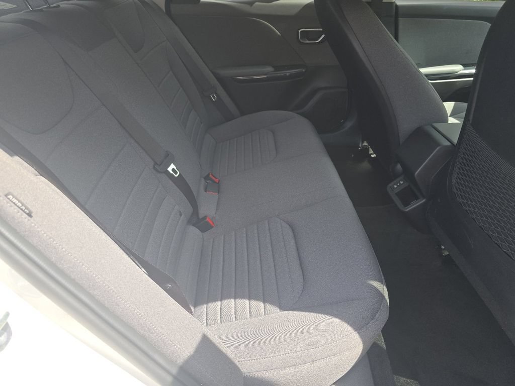 Used 2025 Kia K4 EX FWD image 18