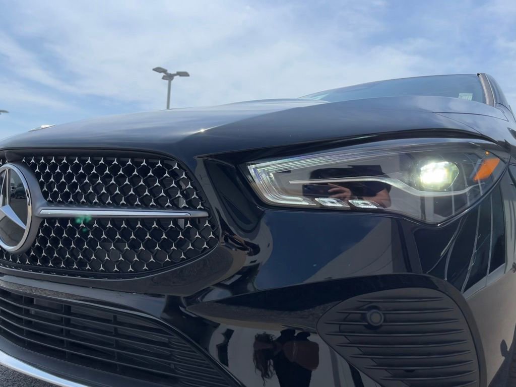 Certified 2025 Mercedes-Benz CLA 250 4MATIC image 60