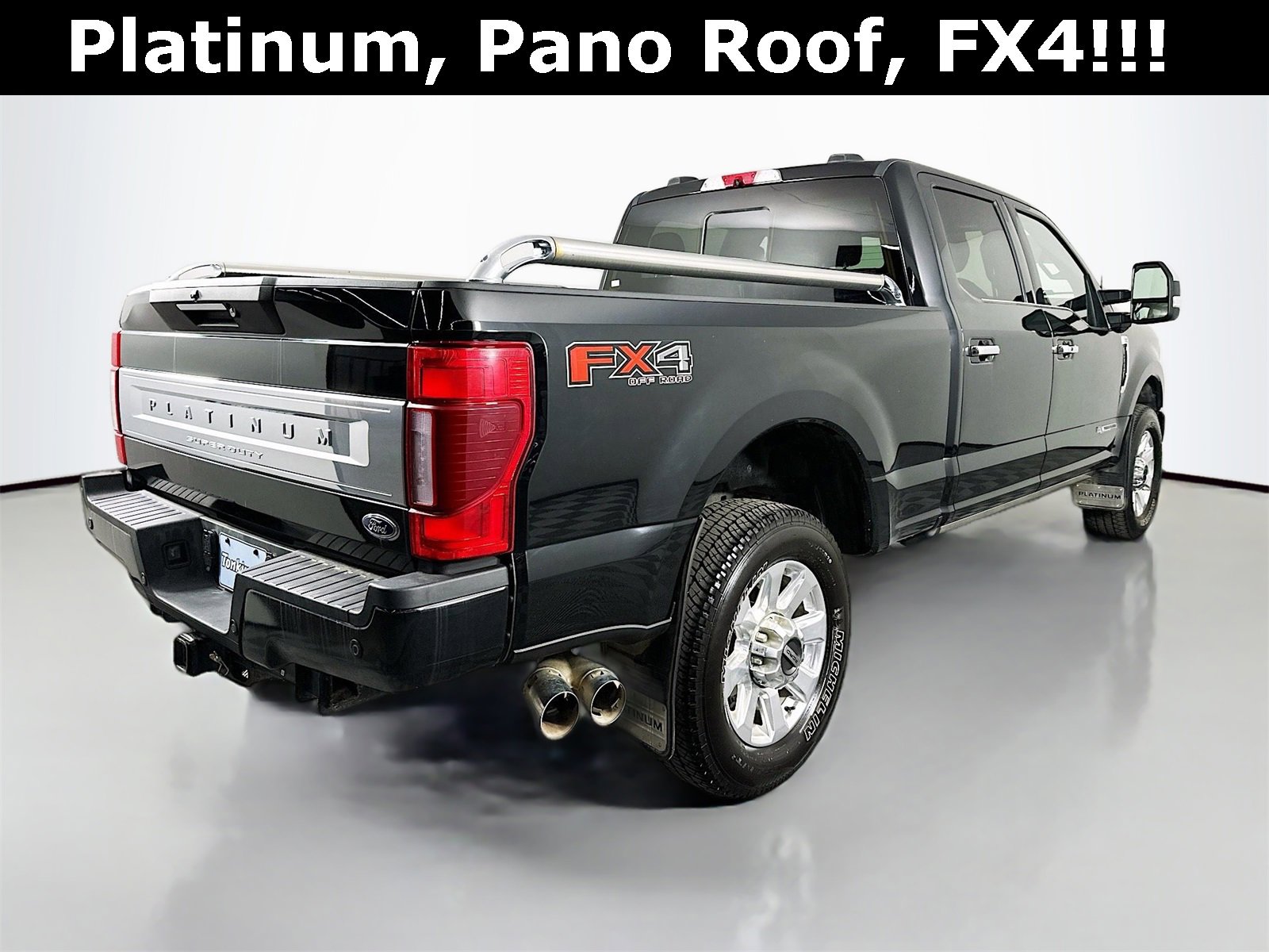 Used 2022 Ford F250 Platinum w/ FX4 Off-Road Package image 9