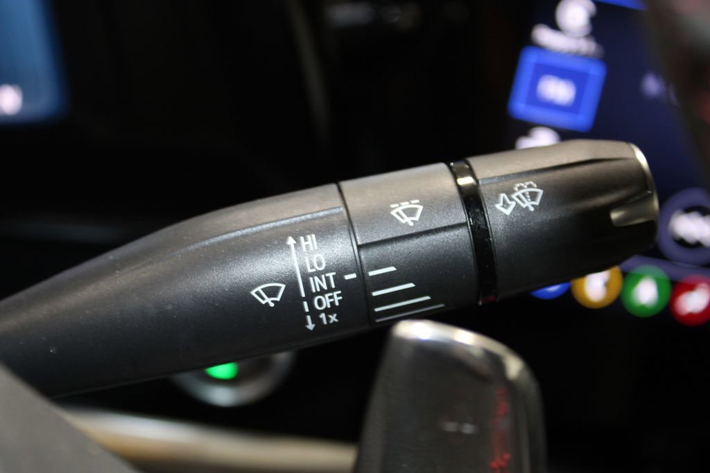 Used 2023 Chevrolet Corvette Stingray Premium Conv image 27