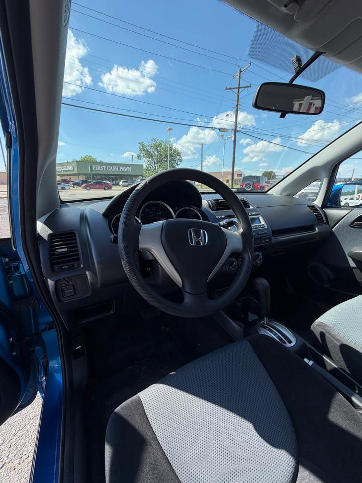 Used 2008 Honda Fit image 9