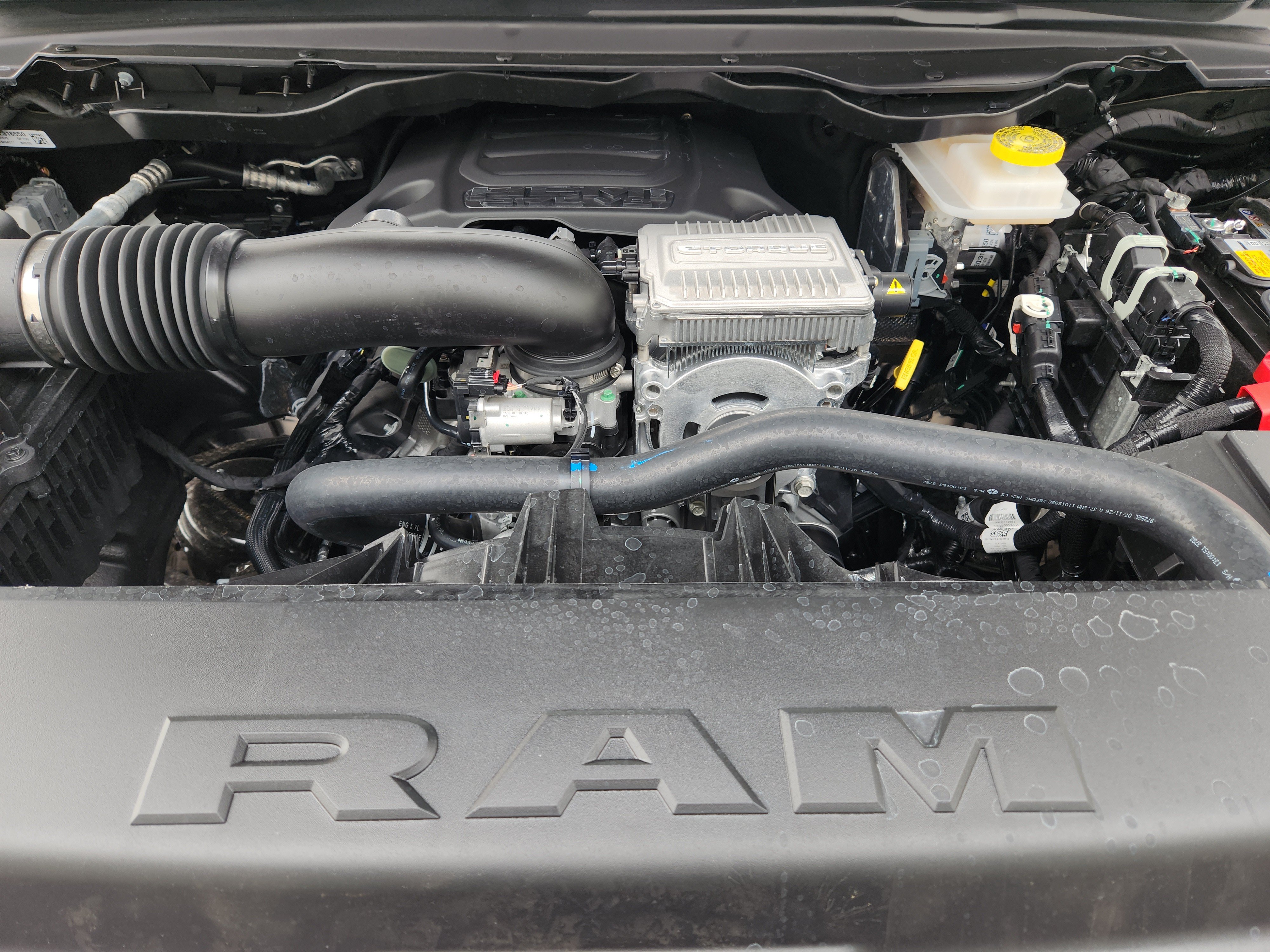 New 2027 RAM 1500 Laramie w/ Laramie Southwest Edition AWD/4WD image 24