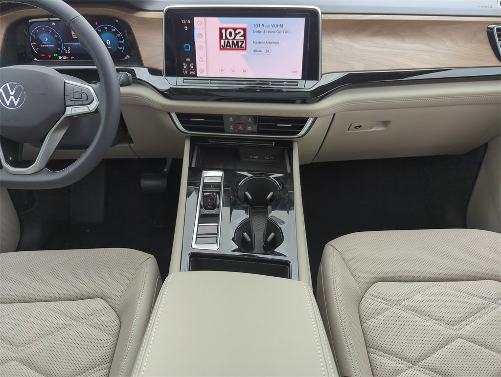 New 2025 Volkswagen Atlas SE image 23
