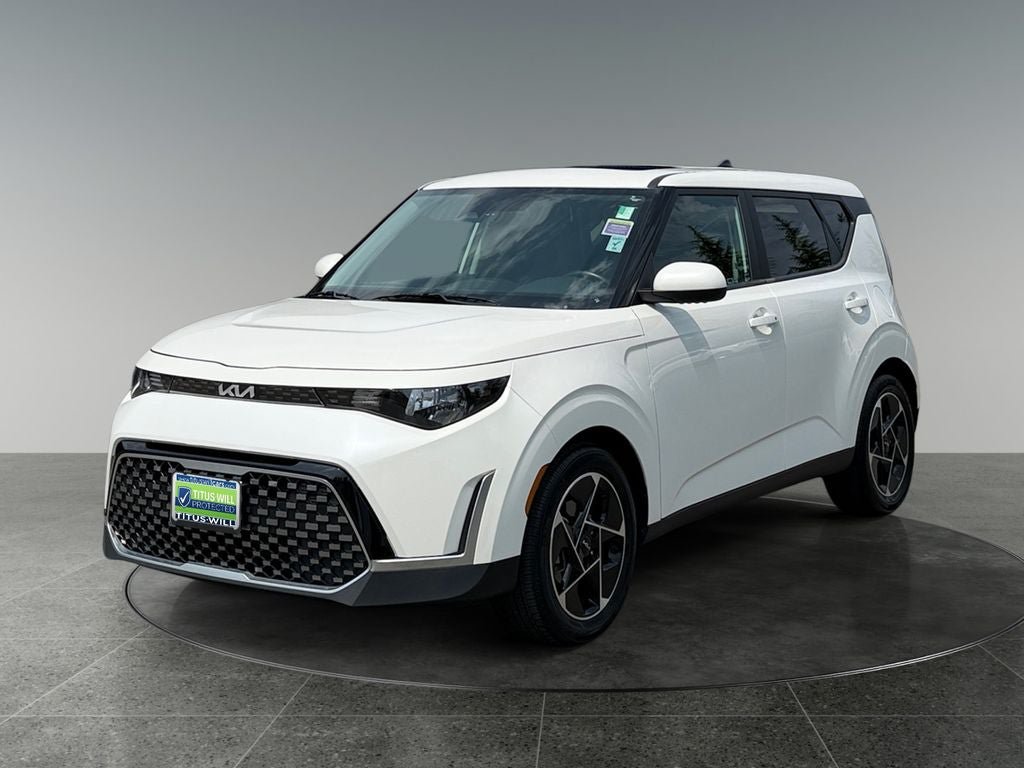 Used 2023 Kia Soul EX FWD image 3