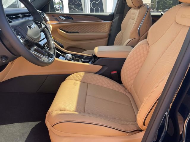 New 2026 Jeep Grand Cherokee Summit AWD/4WD image 20