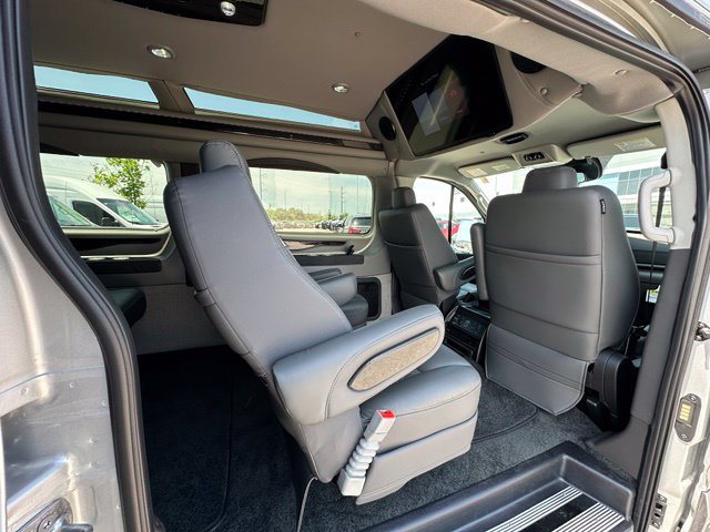 New 2026 Ford Transit 150 Low Roof AWD image 15