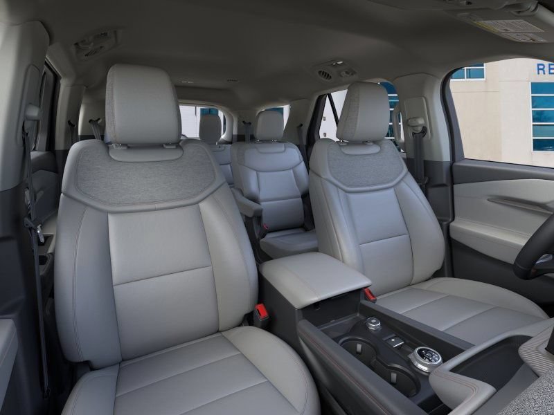 New 2026 Ford Explorer Active w/ Active Comfort Package AWD/4WD image 10