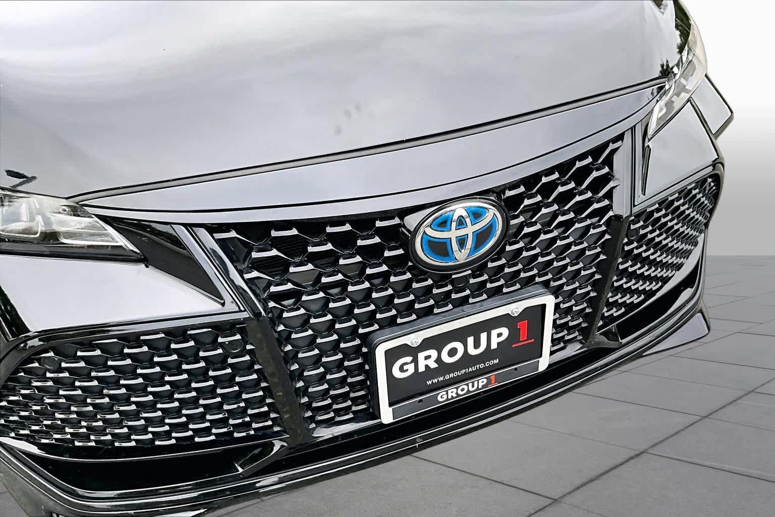 Used 2022 Toyota Avalon XSE FWD image 30