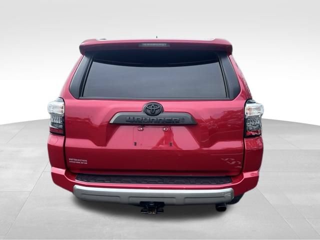 Used 2023 Toyota 4Runner TRD Off-Road Premium w/ Off Road Premium Plus Package AWD/4WD image 6