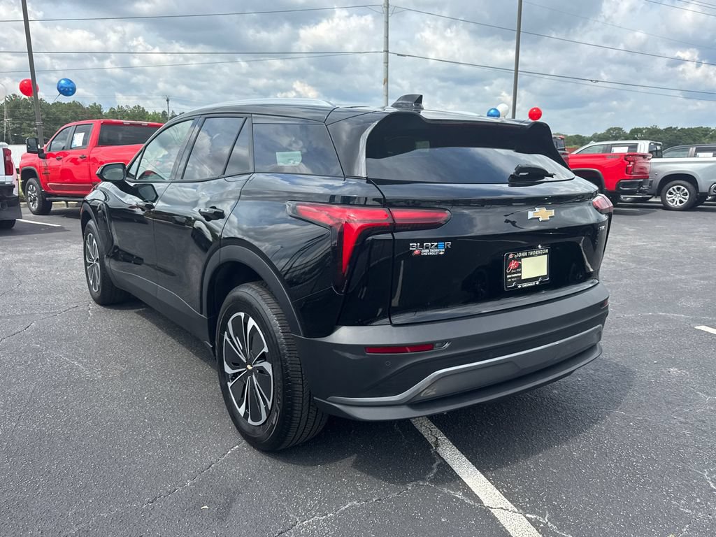 Used 2024 Chevrolet Blazer EV LT AWD/4WD image 8