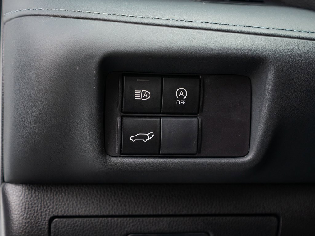 Used 2023 Toyota Highlander XLE image 17