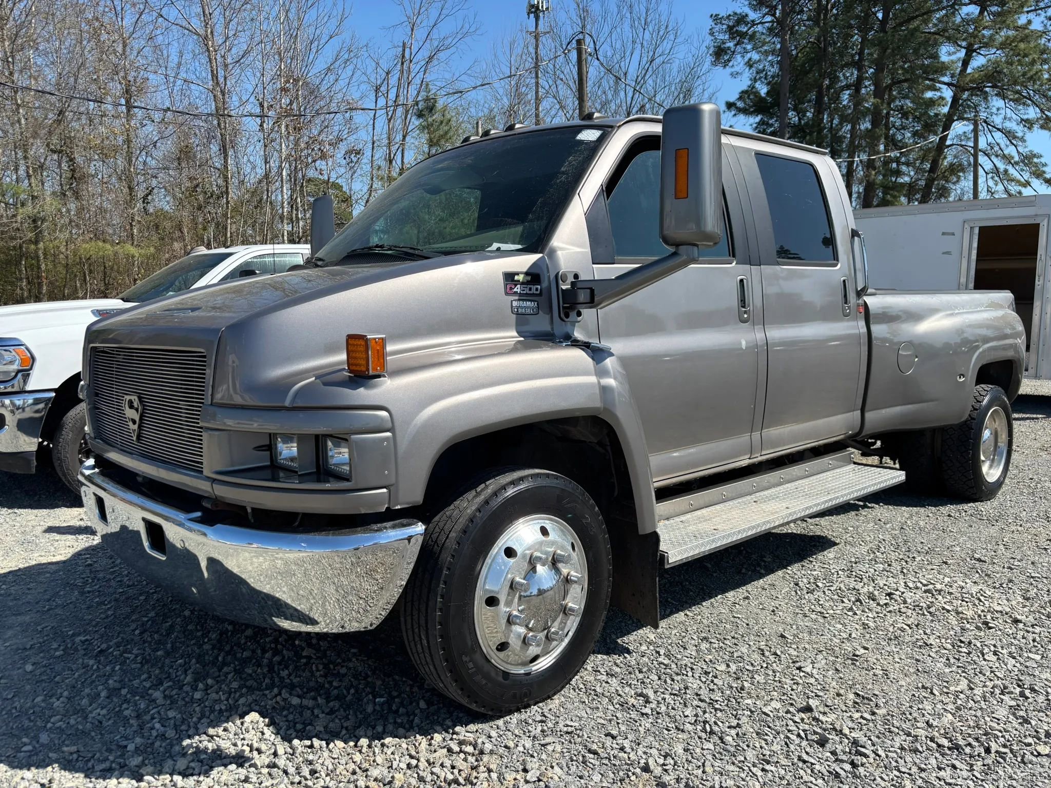 Used 2007 Chevrolet Kodiak C4500 2WD Crew Cab image 4