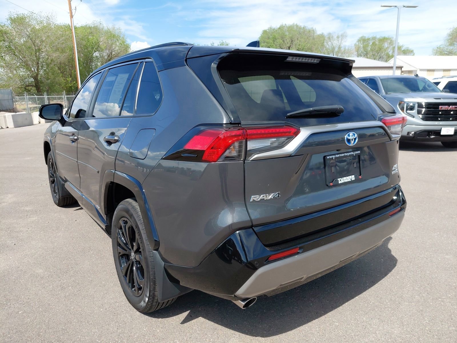 Used 2024 Toyota RAV4 XSE w/ Advanced Technology Package AWD/4WD image 6