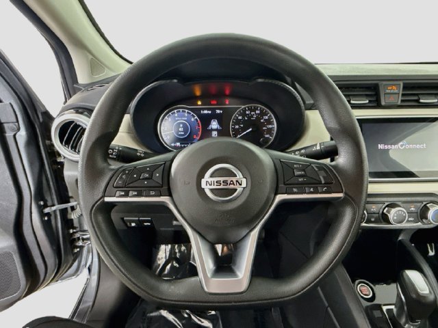 Used 2021 Nissan Versa SV FWD image 12