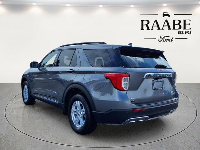 Used 2023 Ford Explorer XLT w/ Equipment Group 202A image 5