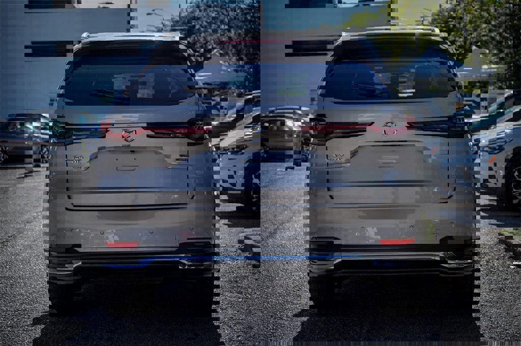 Used 2025 MAZDA CX-90 3.3 Turbo w/ Premium Plus Pkg image 7