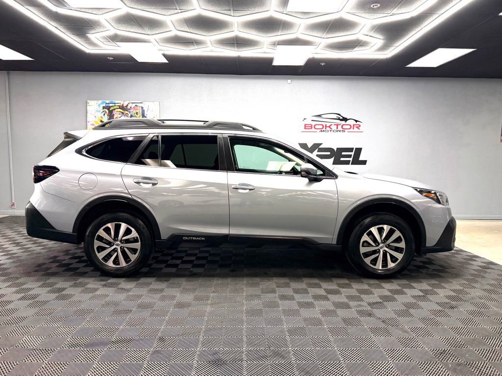 Used 2022 Subaru Outback Premium w/ Popular Package #1 AWD/4WD image 16
