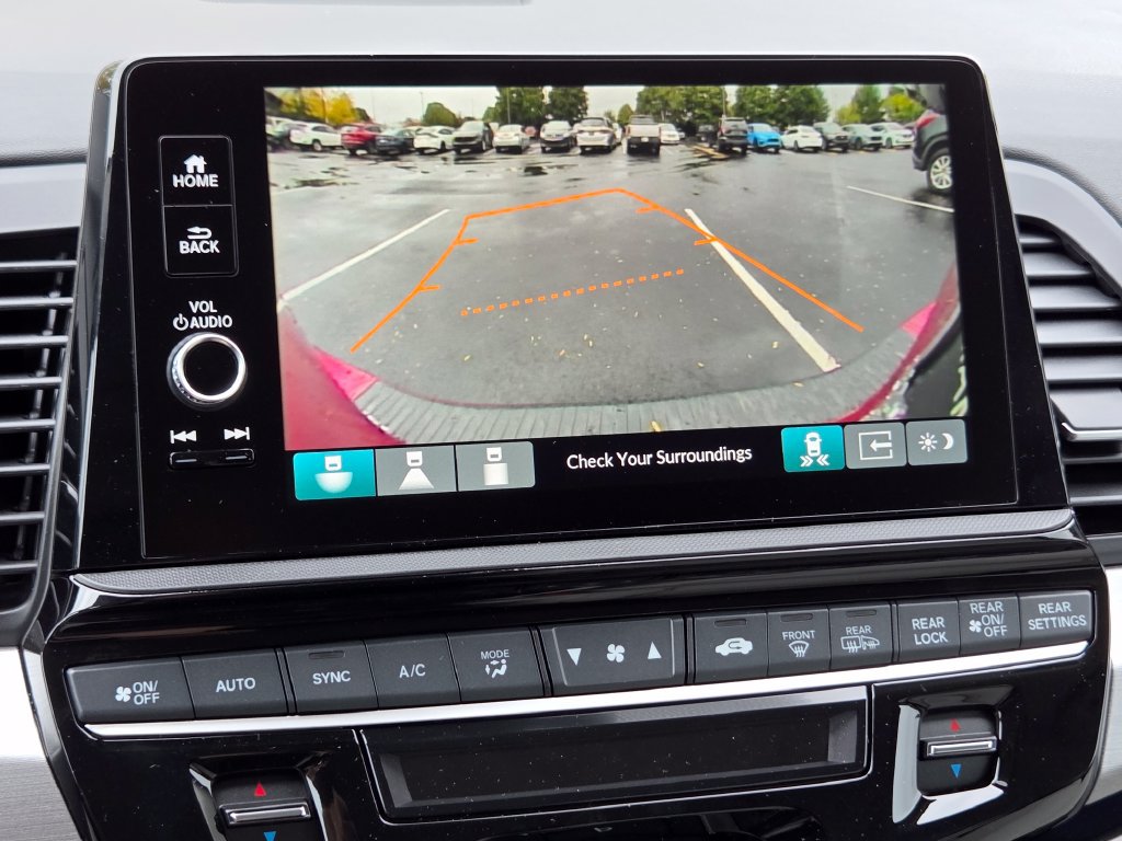 New 2027 Honda Odyssey Touring image 6