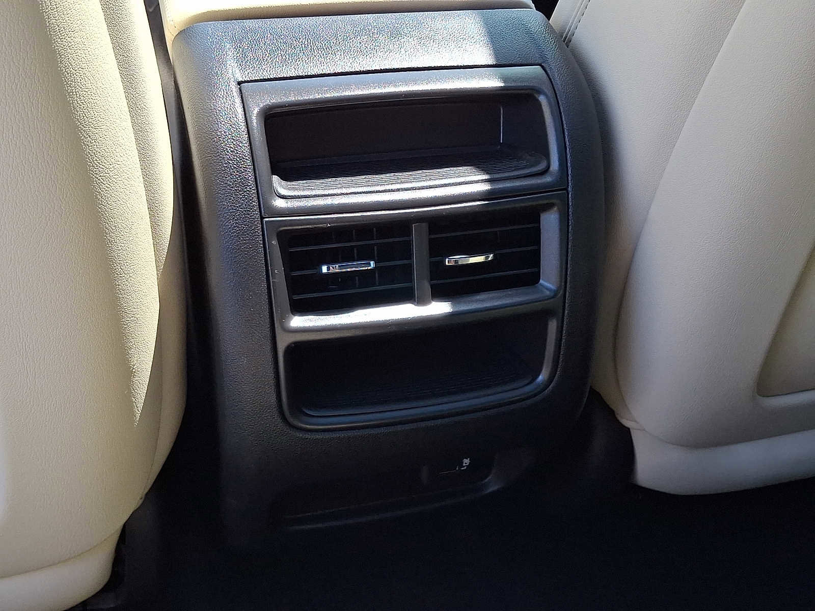 Used 2019 Cadillac XT5 Luxury AWD/4WD image 11