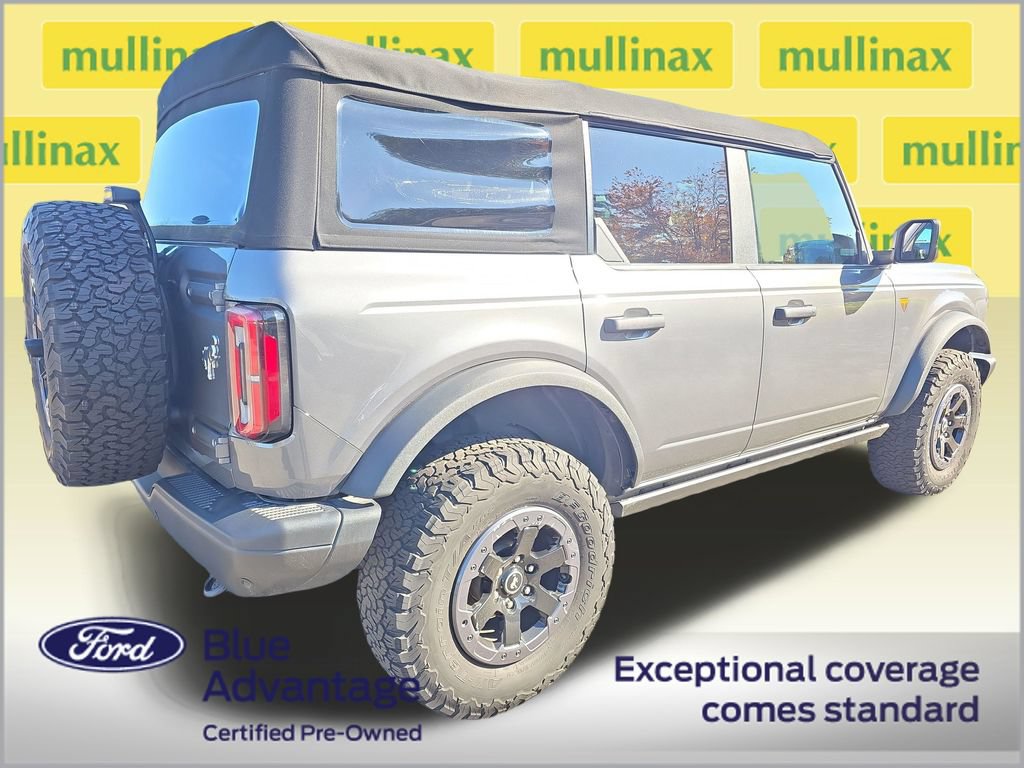Used 2022 Ford Bronco Badlands AWD/4WD image 3