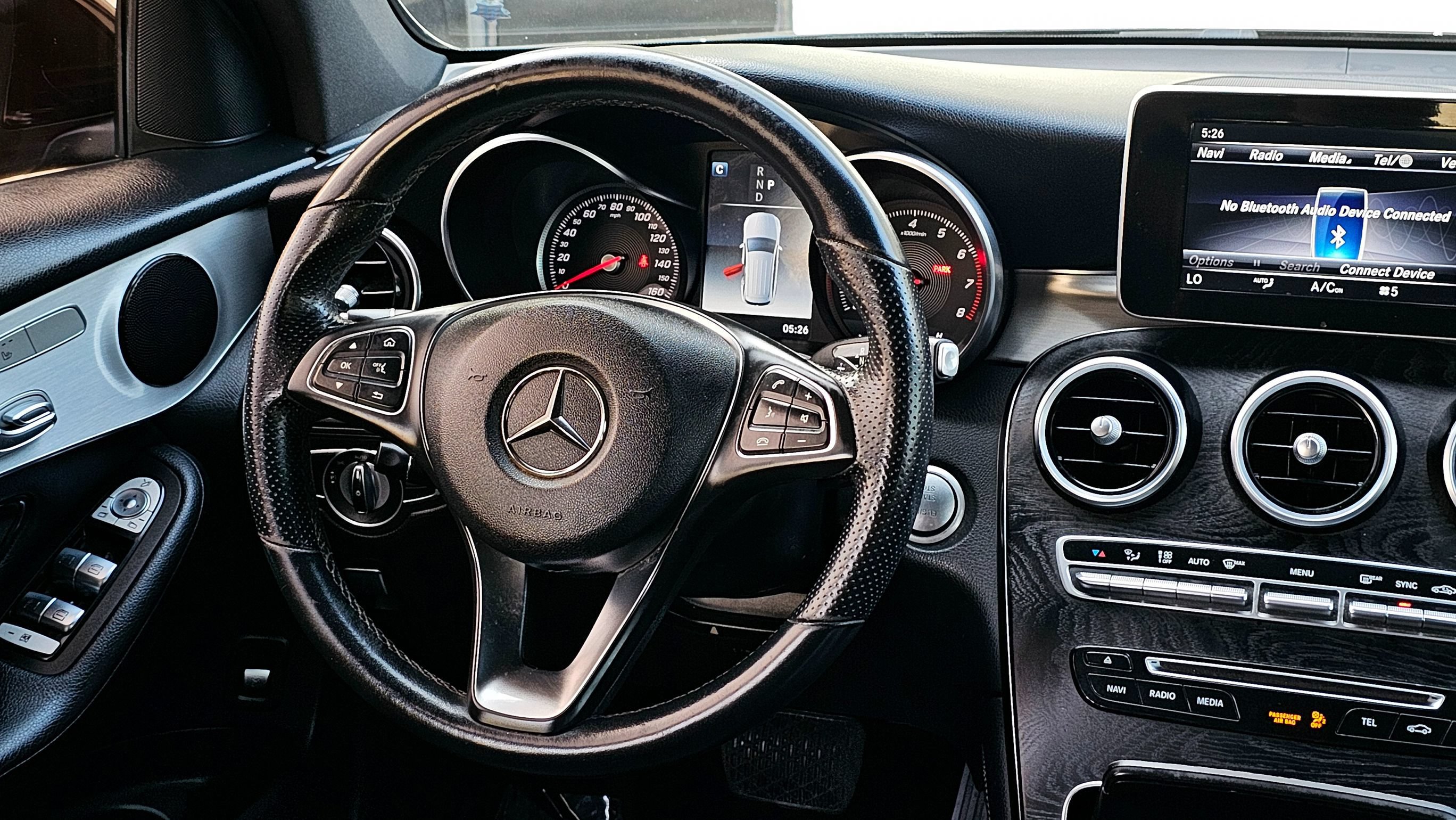 Used 2019 Mercedes-Benz GLC 300 image 24
