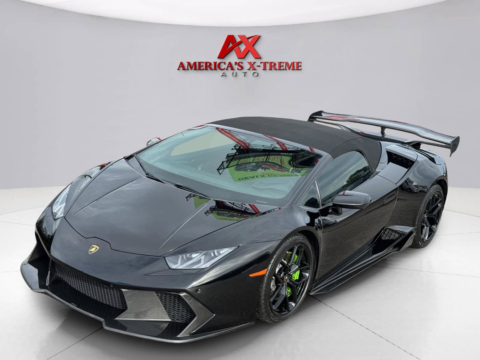 Used 2018 Lamborghini Huracan LP 580-2 RWD image 10