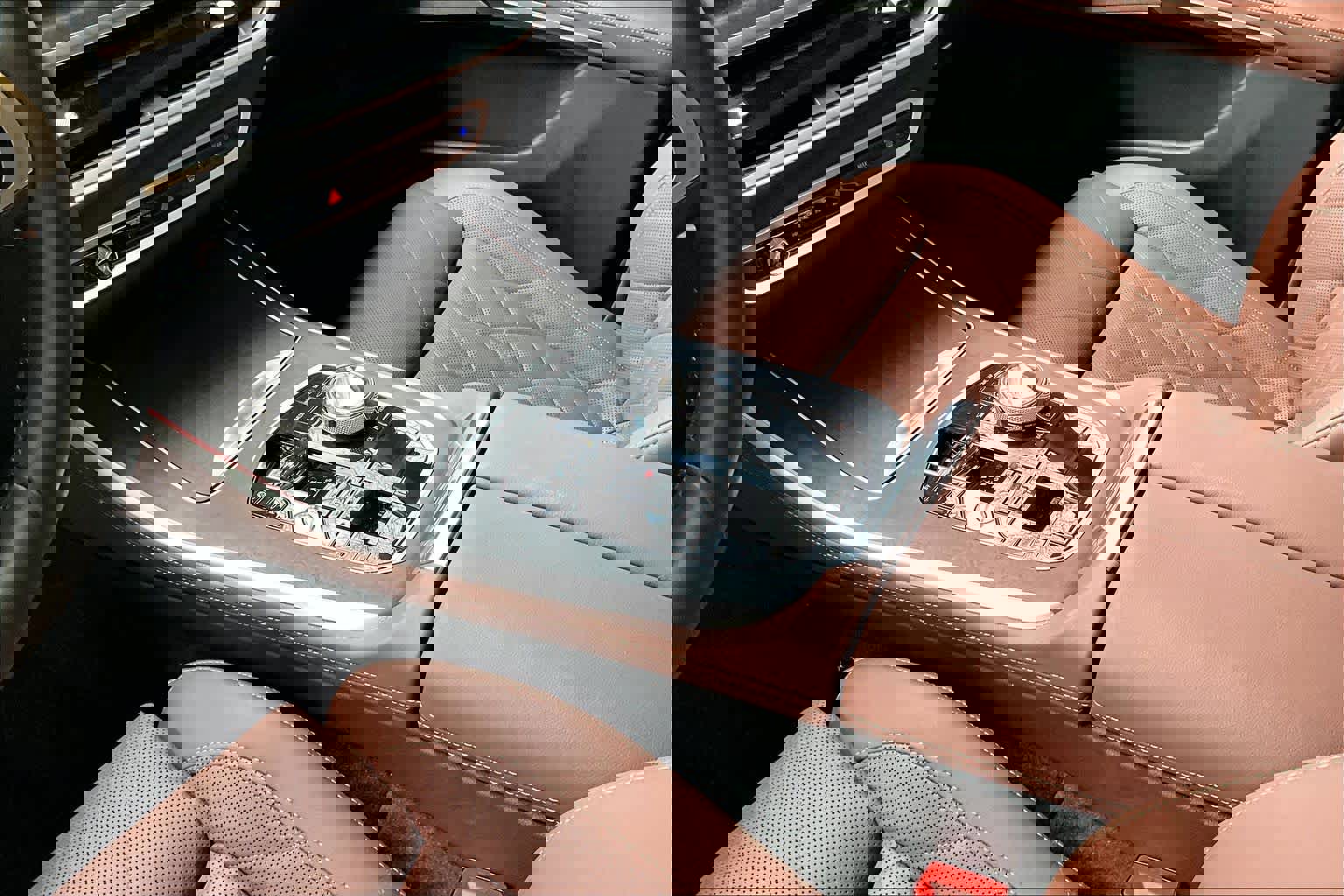 Certified 2025 BMW X5 sDrive40i w/ Executive Package image 16