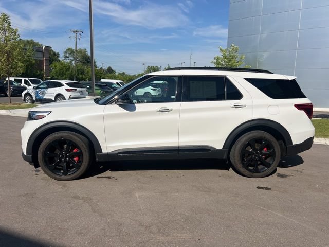 Used 2024 Ford Explorer ST w/ Equipment Group 401A AWD/4WD image 8