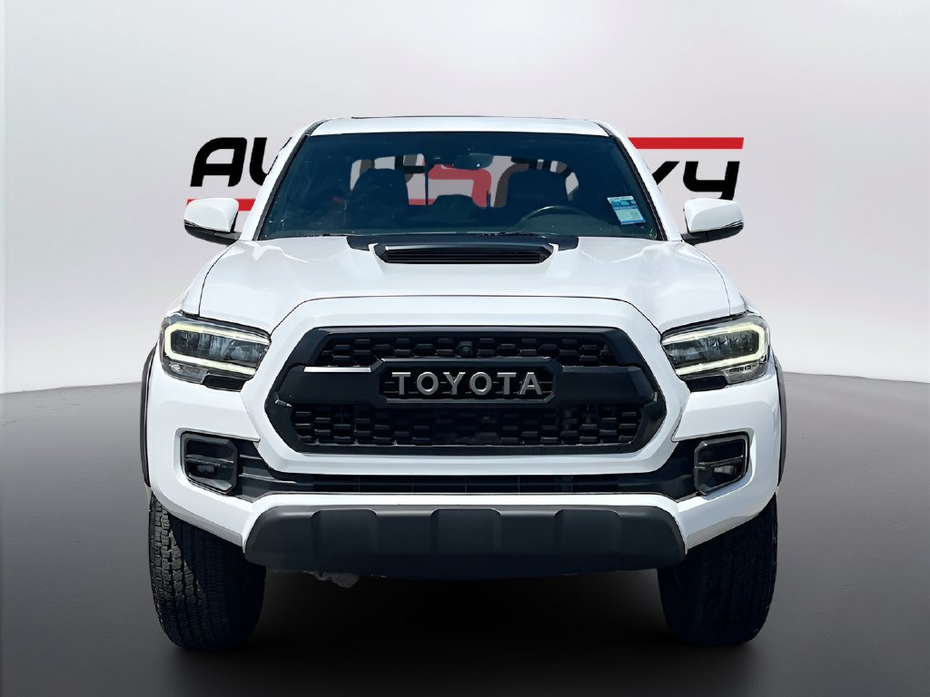Used 2021 Toyota Tacoma TRD Pro AWD/4WD image 2