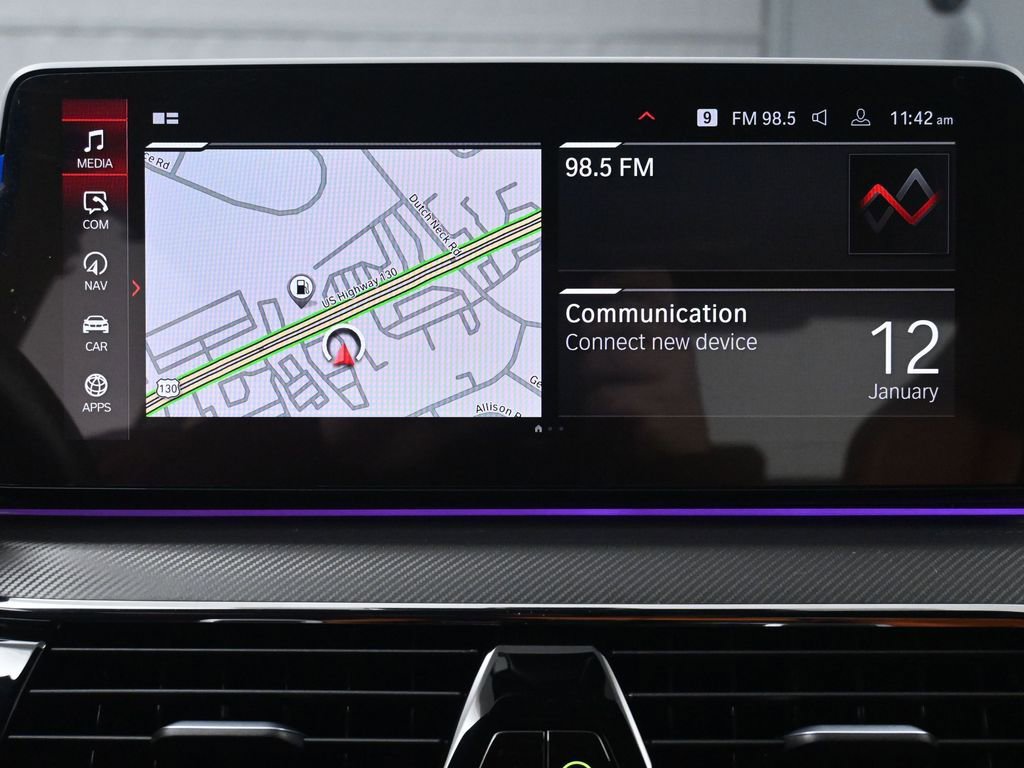 Used 2022 BMW M5 w/ Executive Package image 34