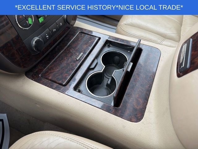 Used 2009 GMC Yukon XL Denali AWD/4WD image 32