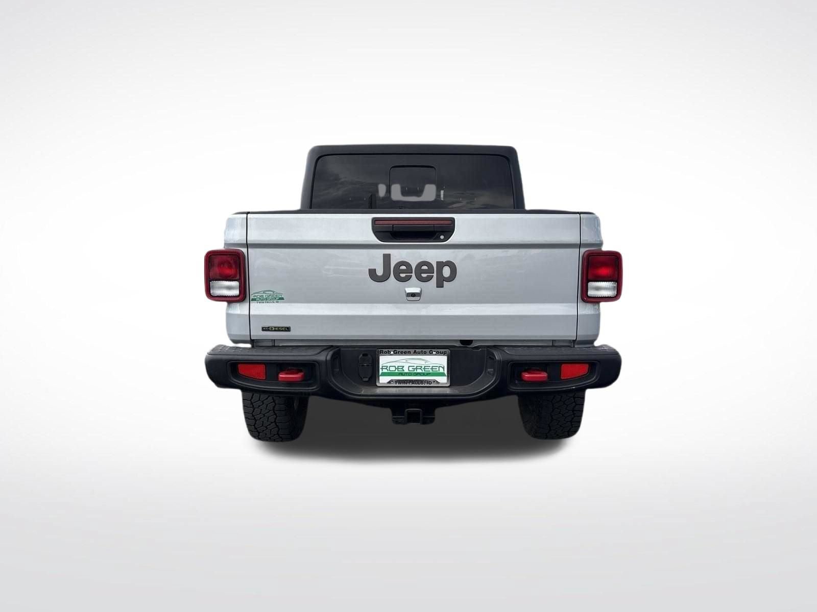 Used 2023 Jeep Gladiator Rubicon w/ Cold Weather Group AWD/4WD image 4