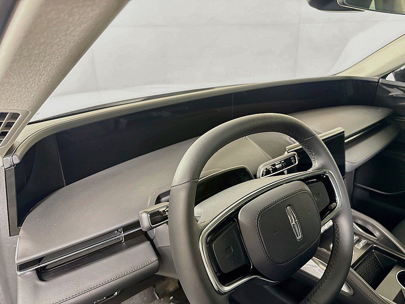 New 2026 Lincoln Nautilus Reserve w/ Jet Appearance Package AWD/4WD image 9