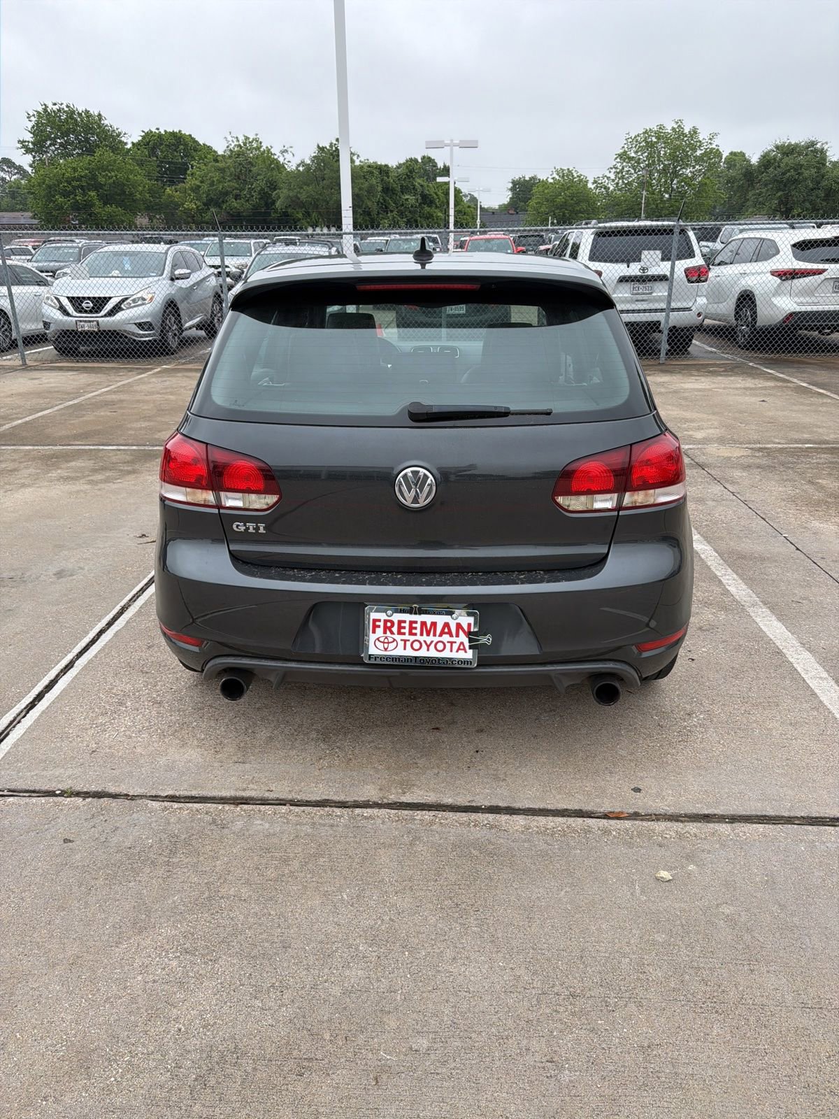 Used 2012 Volkswagen GTI 4-Door FWD image 5