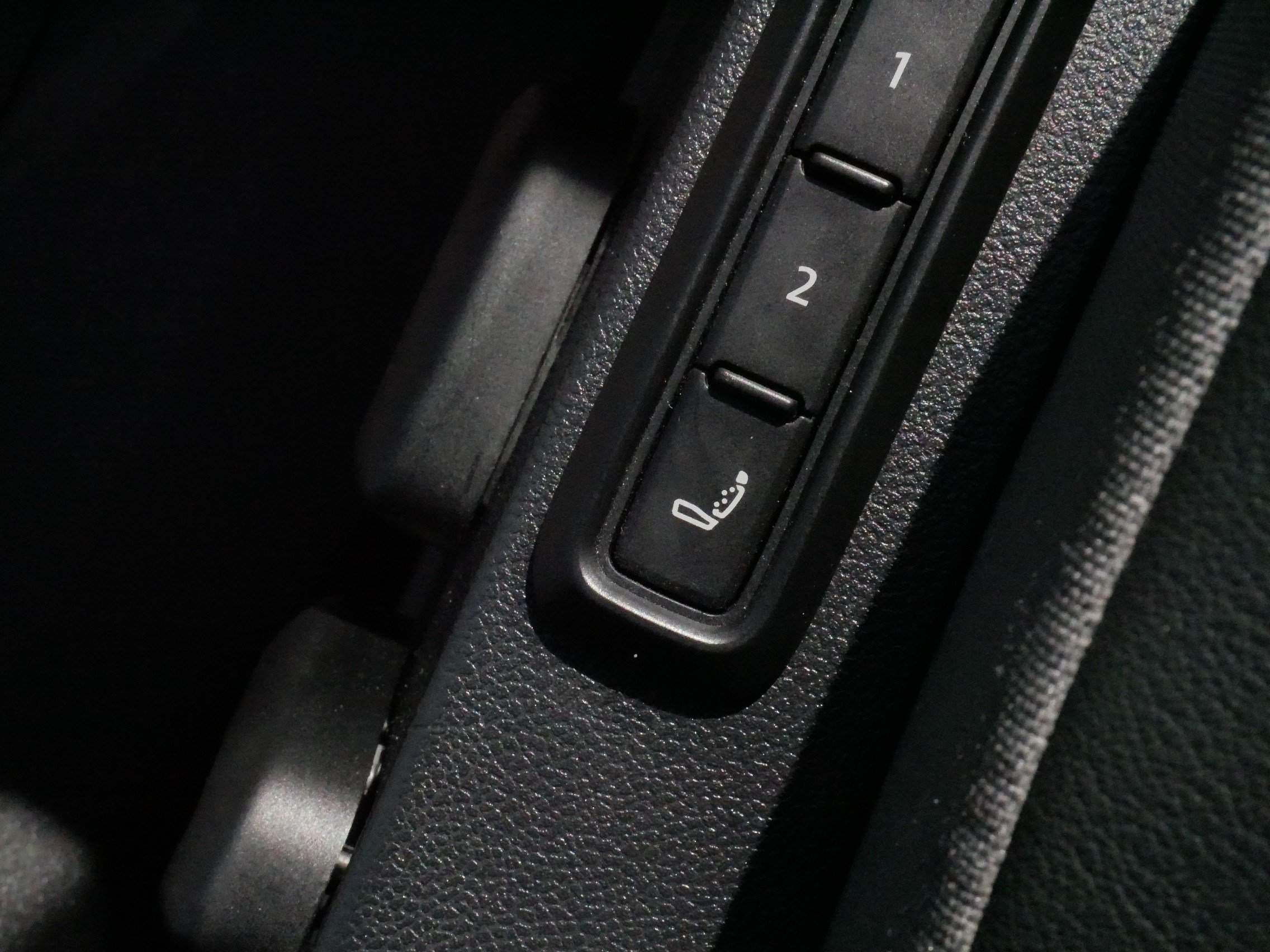 Certified 2023 Volkswagen ID.4 Pro S AWD/4WD image 30