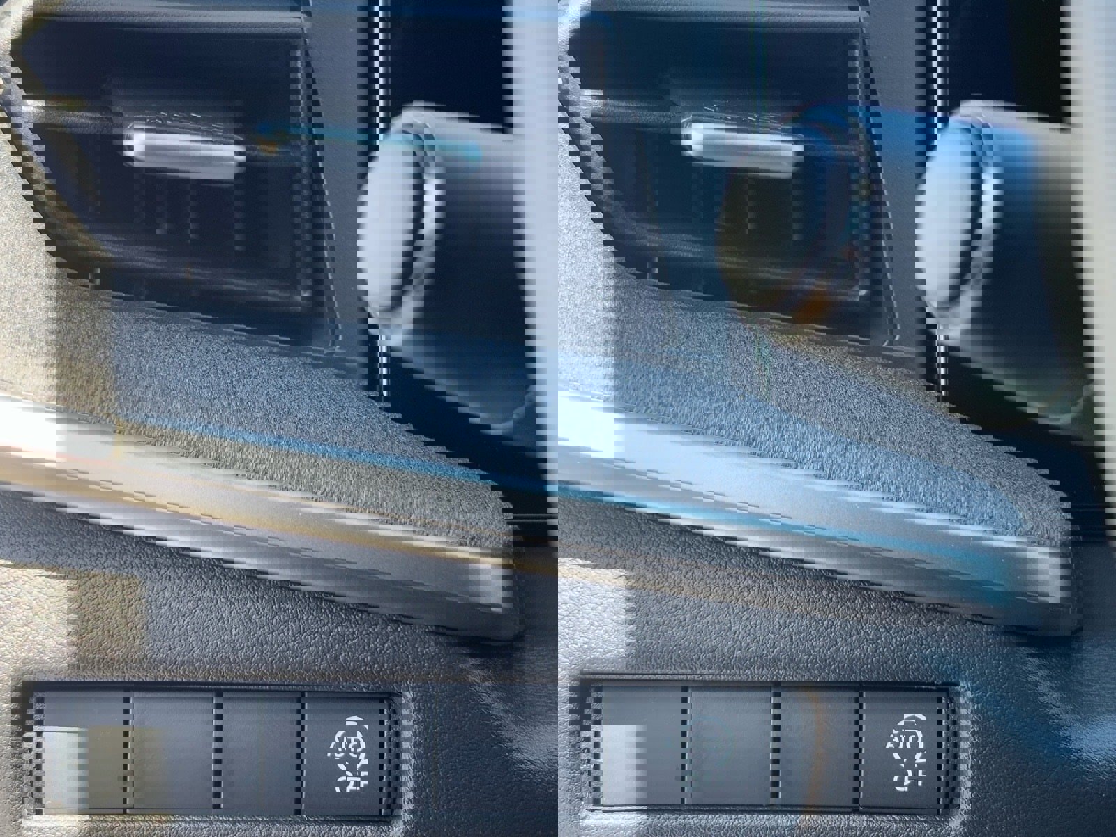 New 2026 Nissan Kicks SV w/ Cold Weather Package image 28