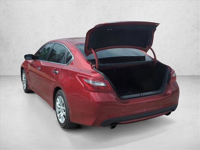 Used 2018 Nissan Altima 2.5 S w/ S Convenience Package image 10