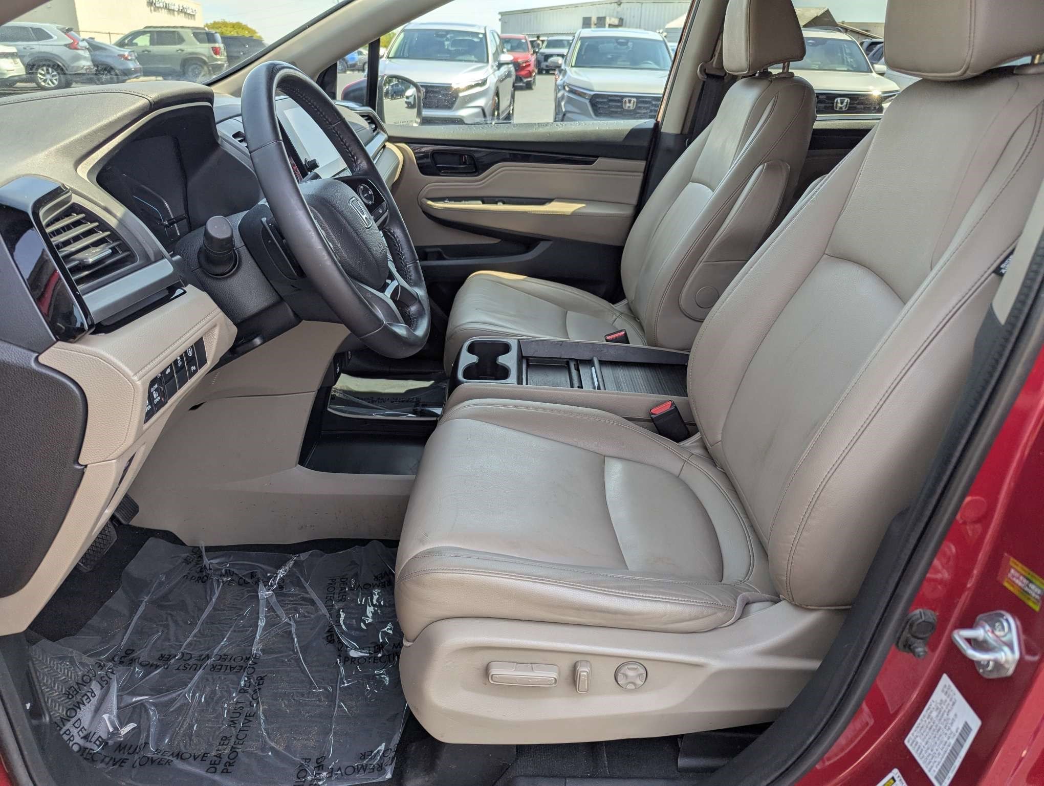 Certified 2024 Honda Odyssey Touring image 26