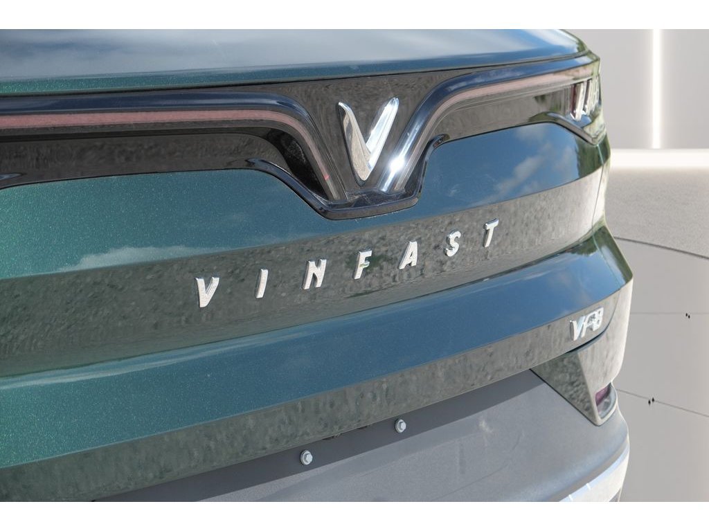 Used 2023 VinFast VF 8 Eco AWD/4WD image 29