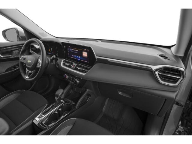 Used 2025 Chevrolet TrailBlazer LT AWD/4WD image 17