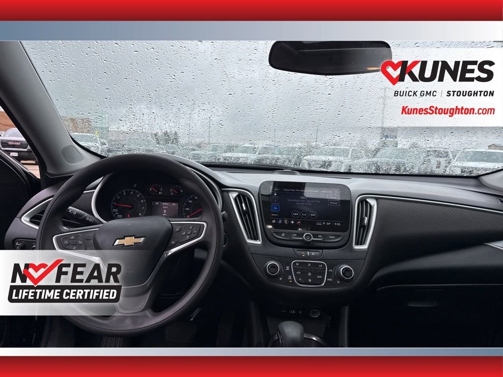 Used 2022 Chevrolet Malibu LT image 36