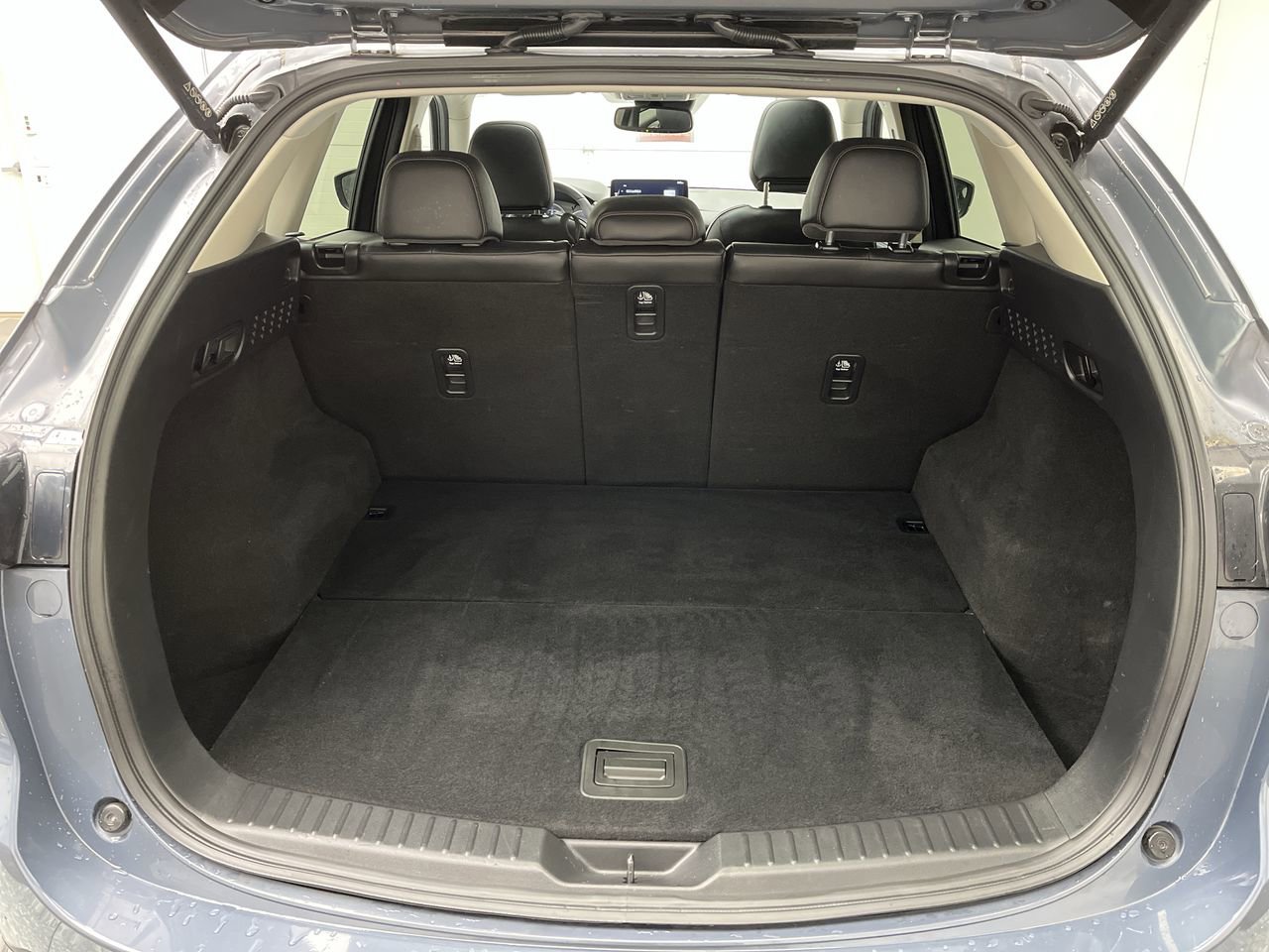 Certified 2023 MAZDA CX-5 Carbon Edition AWD/4WD image 28