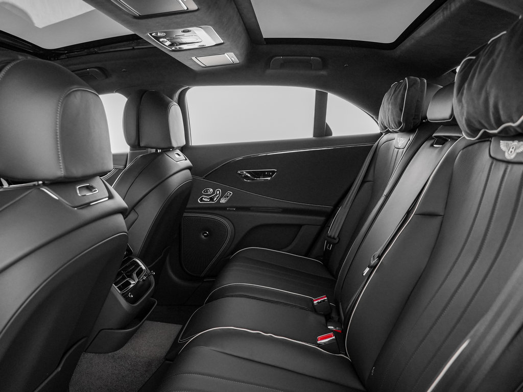 New 2027 Bentley Flying Spur AWD/4WD image 30