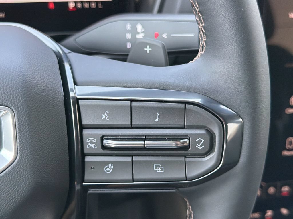 New 2026 GMC Terrain AT4 w/ Convenience Package III AWD/4WD image 9