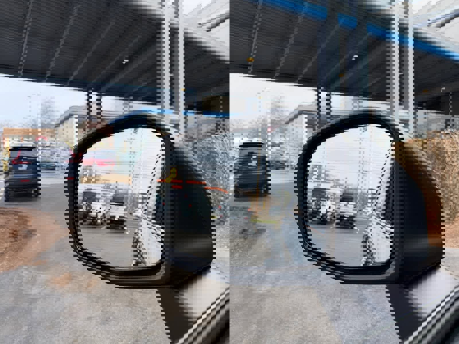 Used 2023 Honda CR-V EX image 26