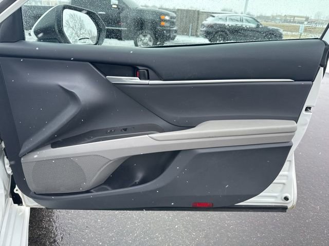 Used 2023 Toyota Camry SE image 36