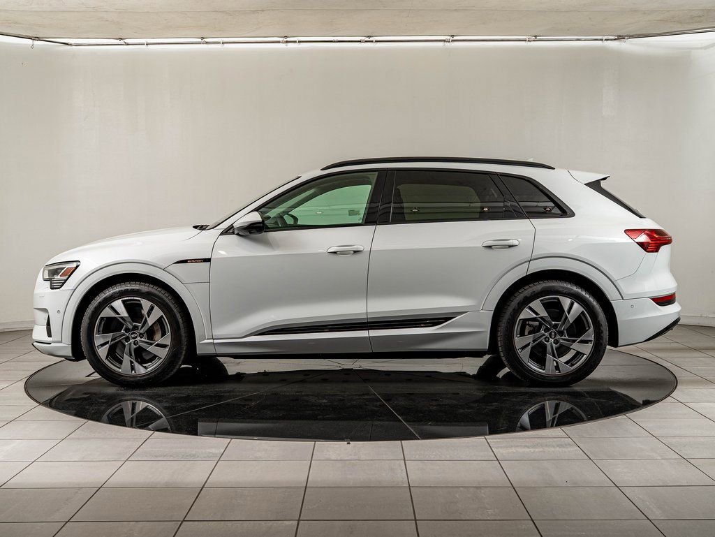 Used 2021 Audi e-tron Premium w/ Convenience Plus Package AWD/4WD image 5