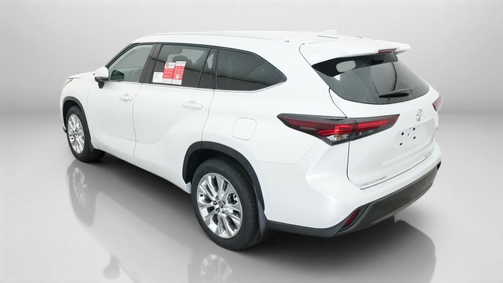 New 2026 Toyota Highlander Limited AWD/4WD image 30
