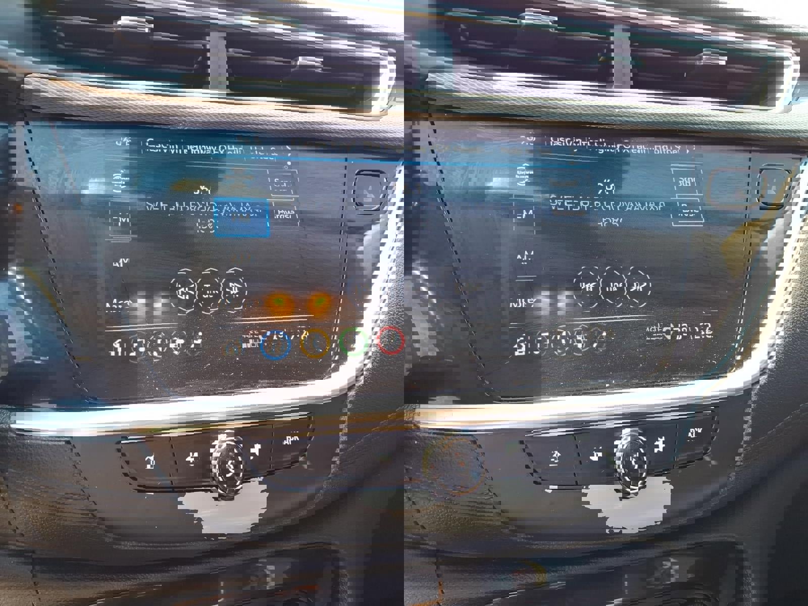 Used 2021 Buick Encore GX Select image 11