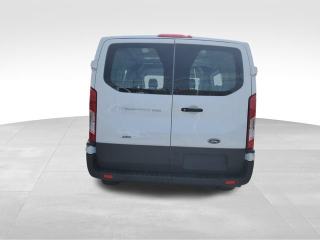 Used 2023 Ford Transit 250 Low Roof AWD image 5